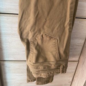 Khaki pants/jeans